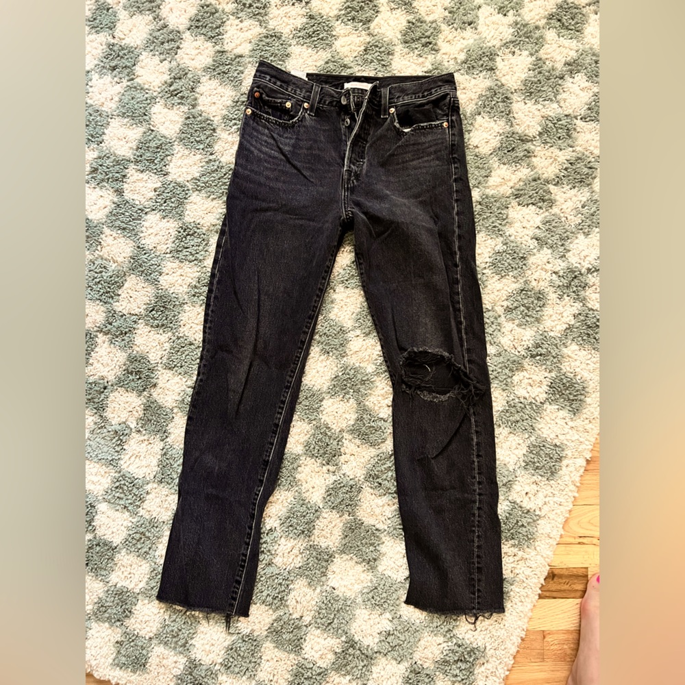 Levi’s wedgie straight jeans size 28 VGUC